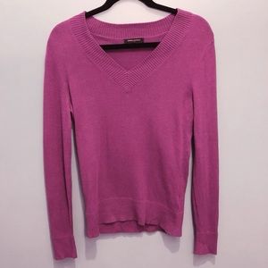 Banana Republic V-Neck Longsleeve Shirt